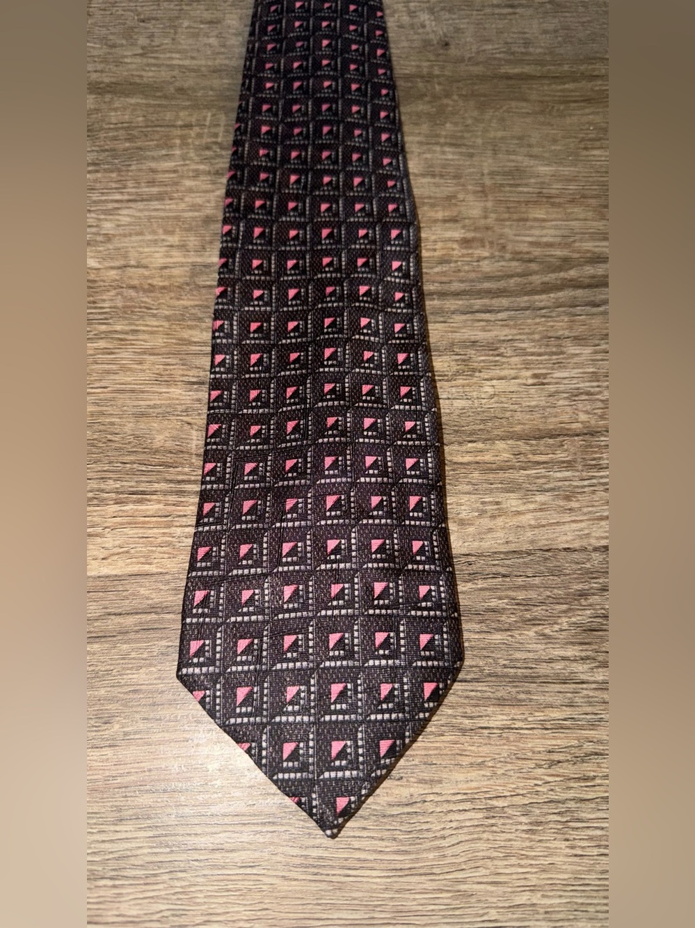 Ermenegildo Zegna Black Tie with Pink Geometric Motif